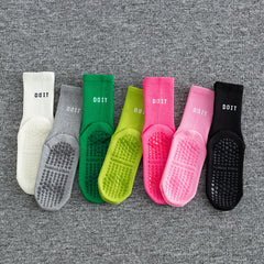 DO IT Pilates Crew Socks